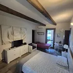 Lägenhet Cascina Brignolo - Casa Bianca *